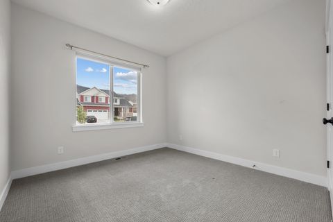 Tiny photo for 3638 S GARIBALDI WAY, Saratoga Springs, UT 84045 (MLS # 2147419)