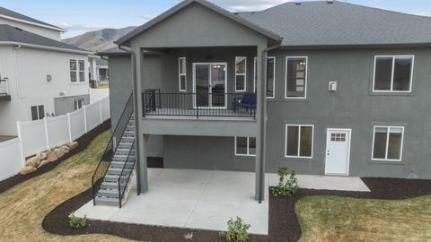 Tiny photo for 3638 S GARIBALDI WAY, Saratoga Springs, UT 84045 (MLS # 2147419)