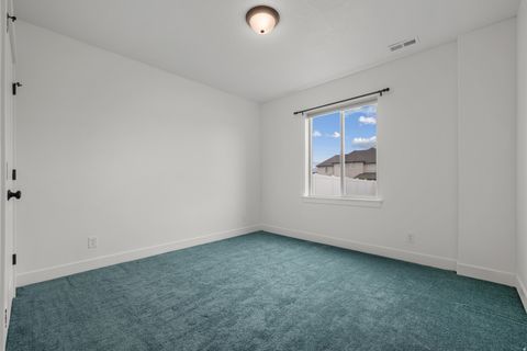Tiny photo for 3638 S GARIBALDI WAY, Saratoga Springs, UT 84045 (MLS # 2147419)