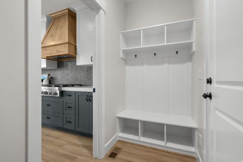 Tiny photo for 3638 S GARIBALDI WAY, Saratoga Springs, UT 84045 (MLS # 2147419)