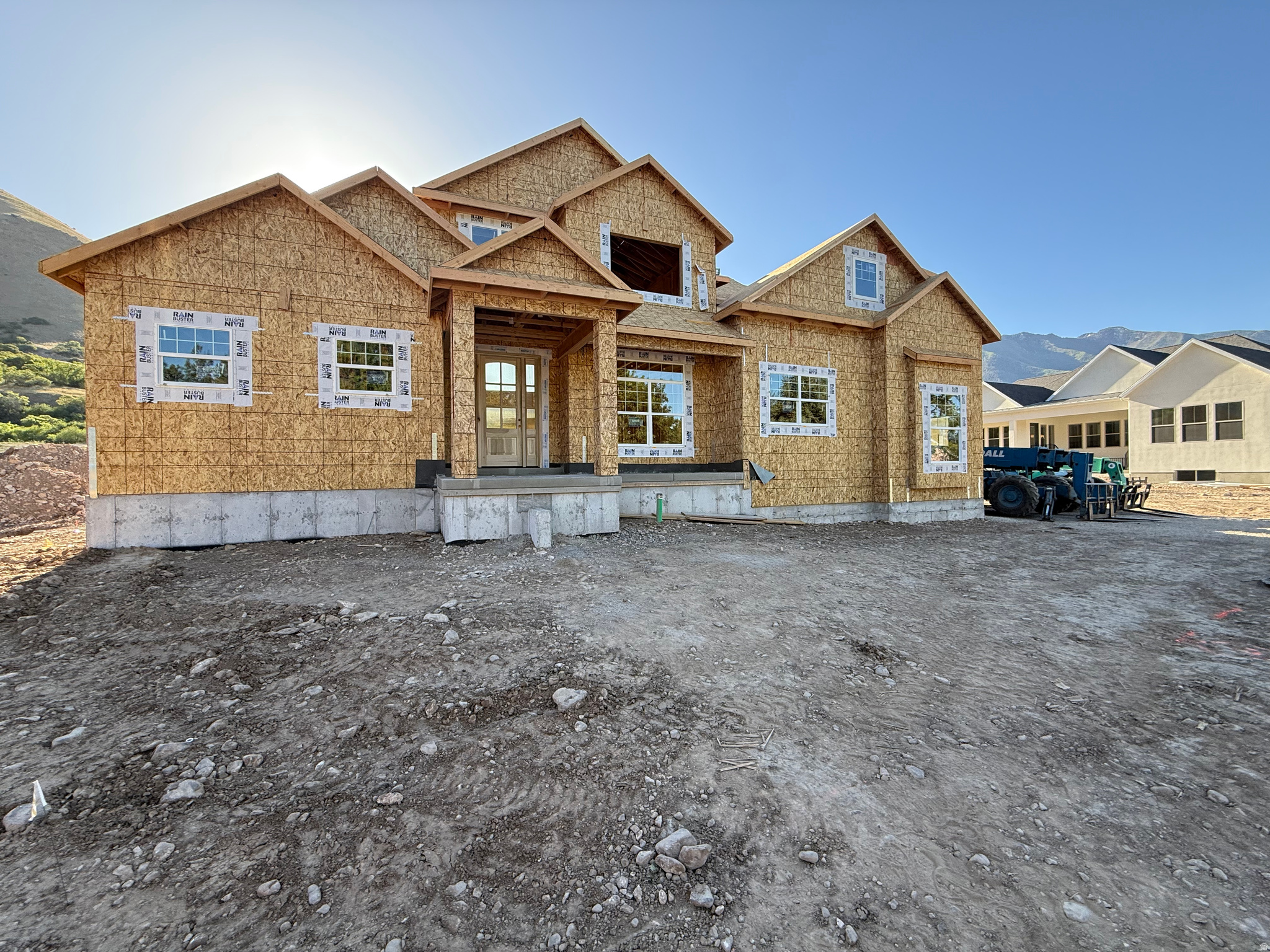 WHISPER HOLLOW - Residential