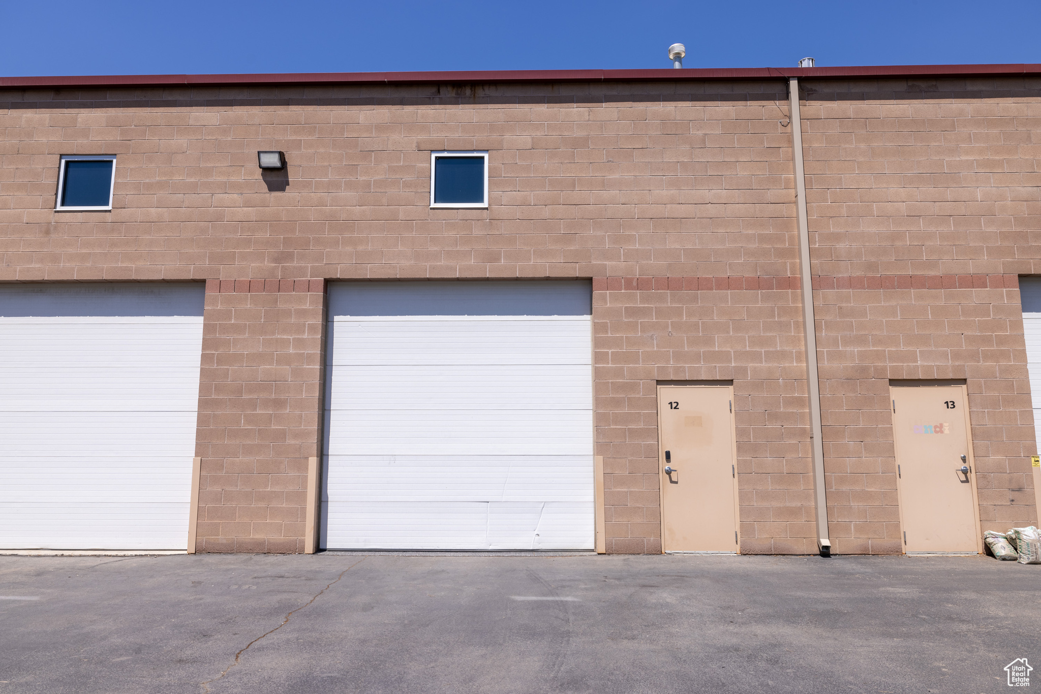 AF9 CONDO - Commercial Lease