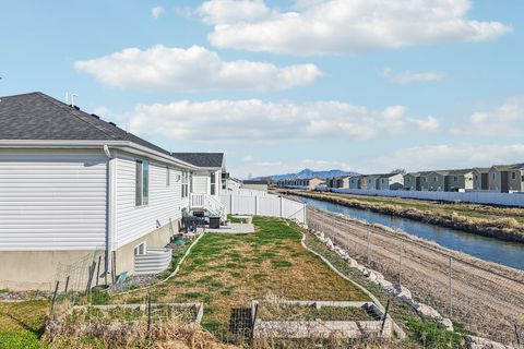 Tiny photo for 541 S 400 W, Tremonton, UT 84337 (MLS # 2143222)