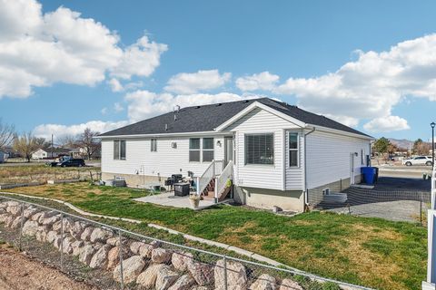 Tiny photo for 541 S 400 W, Tremonton, UT 84337 (MLS # 2143222)
