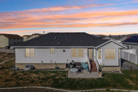 Tiny photo for 541 S 400 W, Tremonton, UT 84337 (MLS # 2143222)