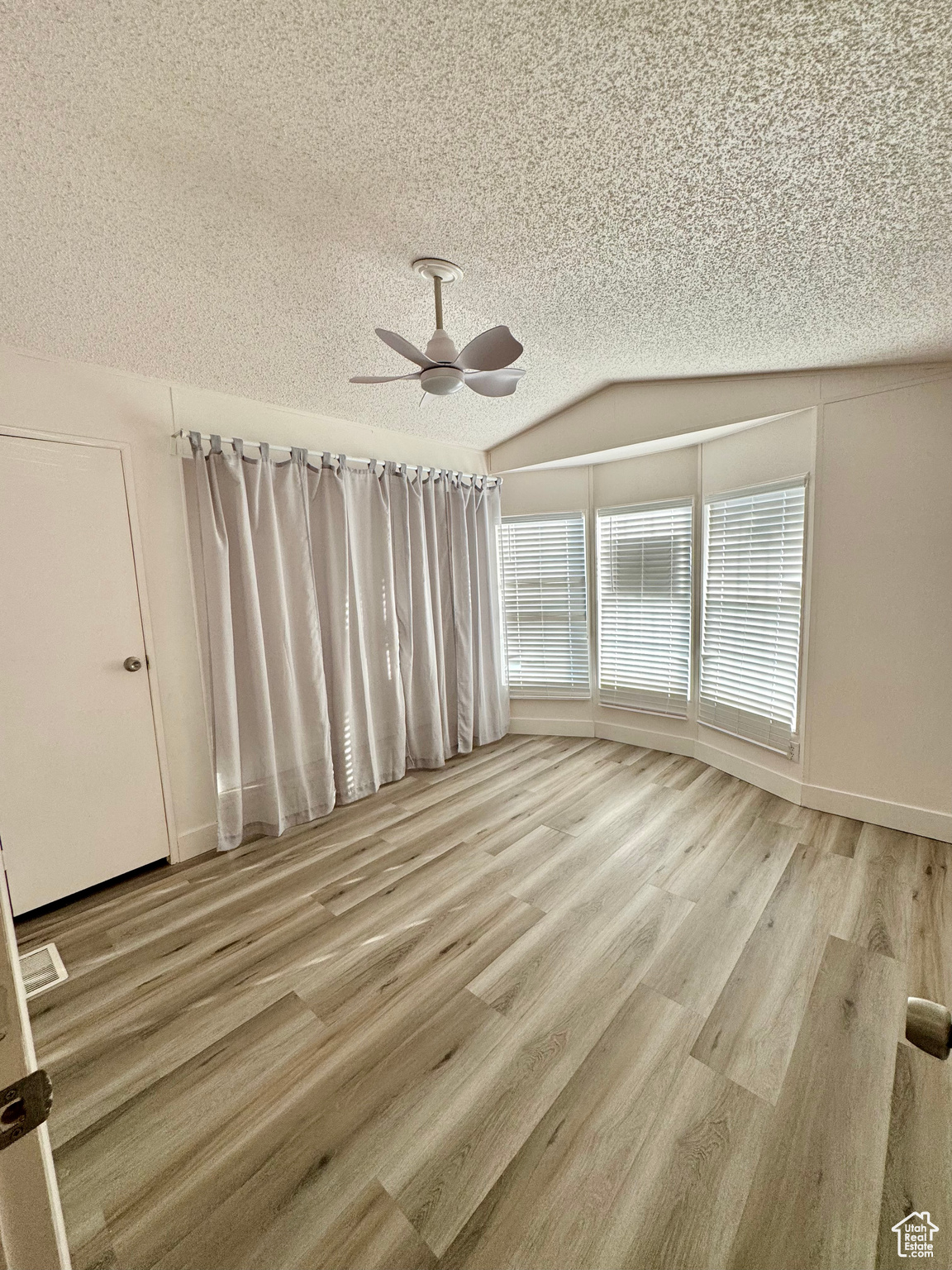 MEADOWBROOK VILLAGE - Residential