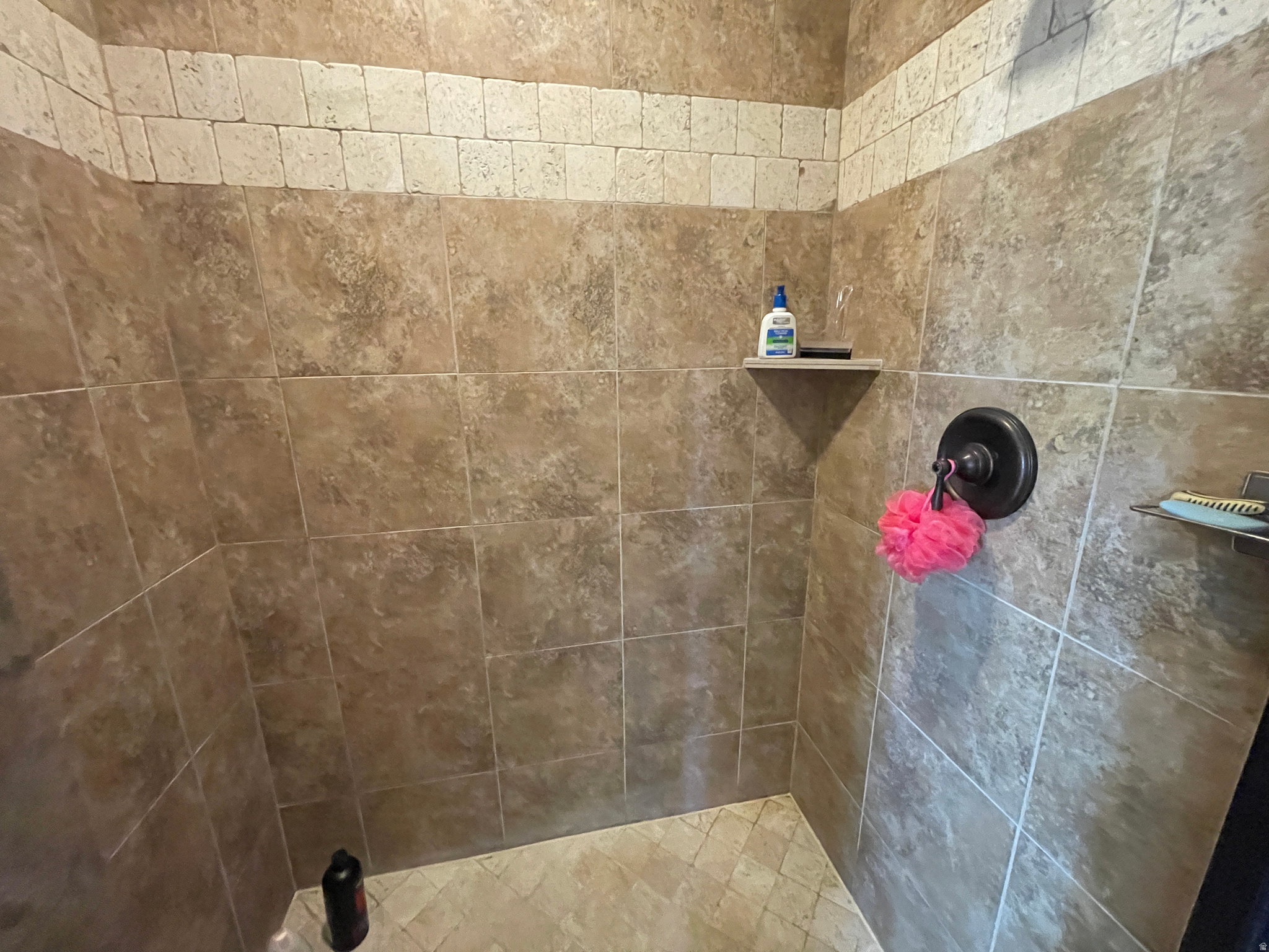 THE COTTAGES - Residential