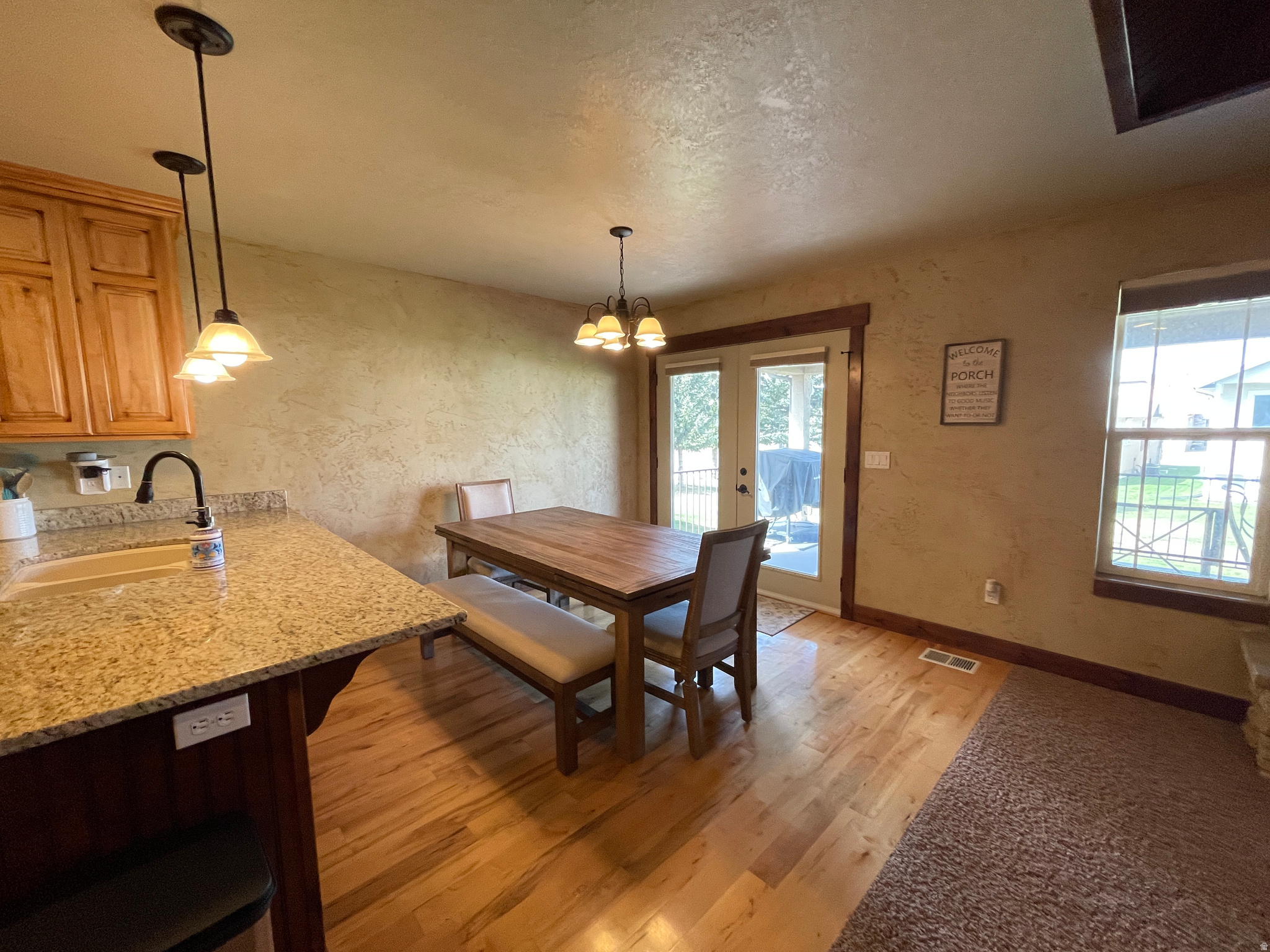 THE COTTAGES - Residential