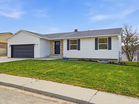 Photo of 530 E 990 N, Pleasant Grove, UT 84062 (MLS # 2125698)