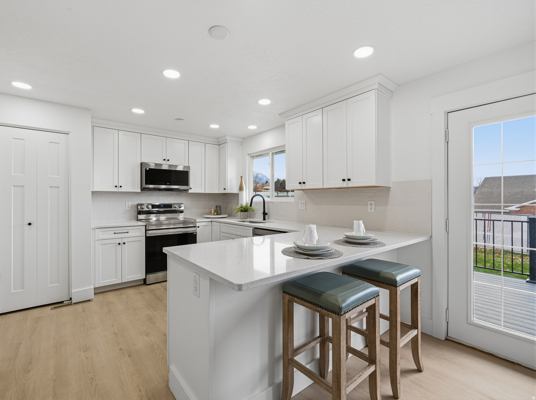 DEVERAUX ESTATE - Residential