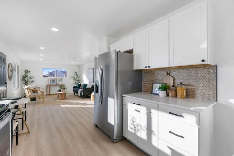 Tiny photo for 527 E 250 S, Clearfield, UT 84015 (MLS # 2128657)