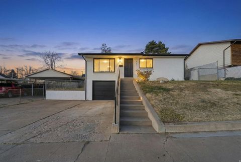 Tiny photo for 527 E 250 S, Clearfield, UT 84015 (MLS # 2128657)