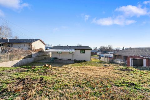 Tiny photo for 527 E 250 S, Clearfield, UT 84015 (MLS # 2128657)