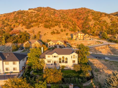 Tiny photo for 144 S BOUNTIFUL BLVD E, Bountiful, UT 84010 (MLS # 2145023)