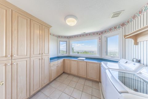 Tiny photo for 144 S BOUNTIFUL BLVD E, Bountiful, UT 84010 (MLS # 2145023)