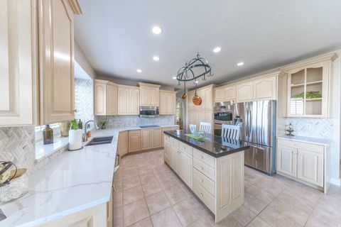 Tiny photo for 144 S BOUNTIFUL BLVD E, Bountiful, UT 84010 (MLS # 2145023)