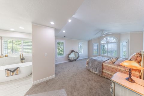 Tiny photo for 144 S BOUNTIFUL BLVD E, Bountiful, UT 84010 (MLS # 2145023)
