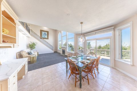 Tiny photo for 144 S BOUNTIFUL BLVD E, Bountiful, UT 84010 (MLS # 2145023)