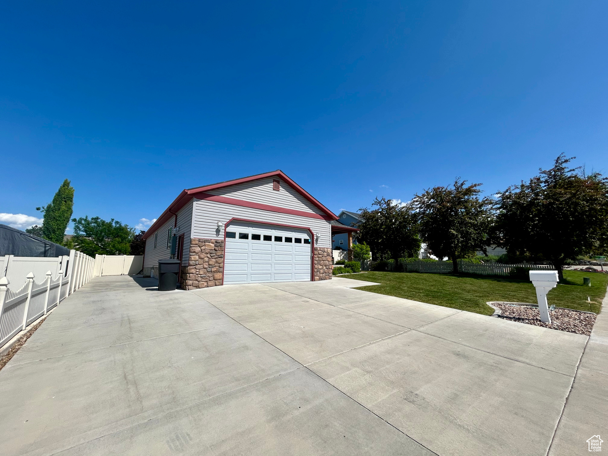 319 S 600, Payson, Utah image 2