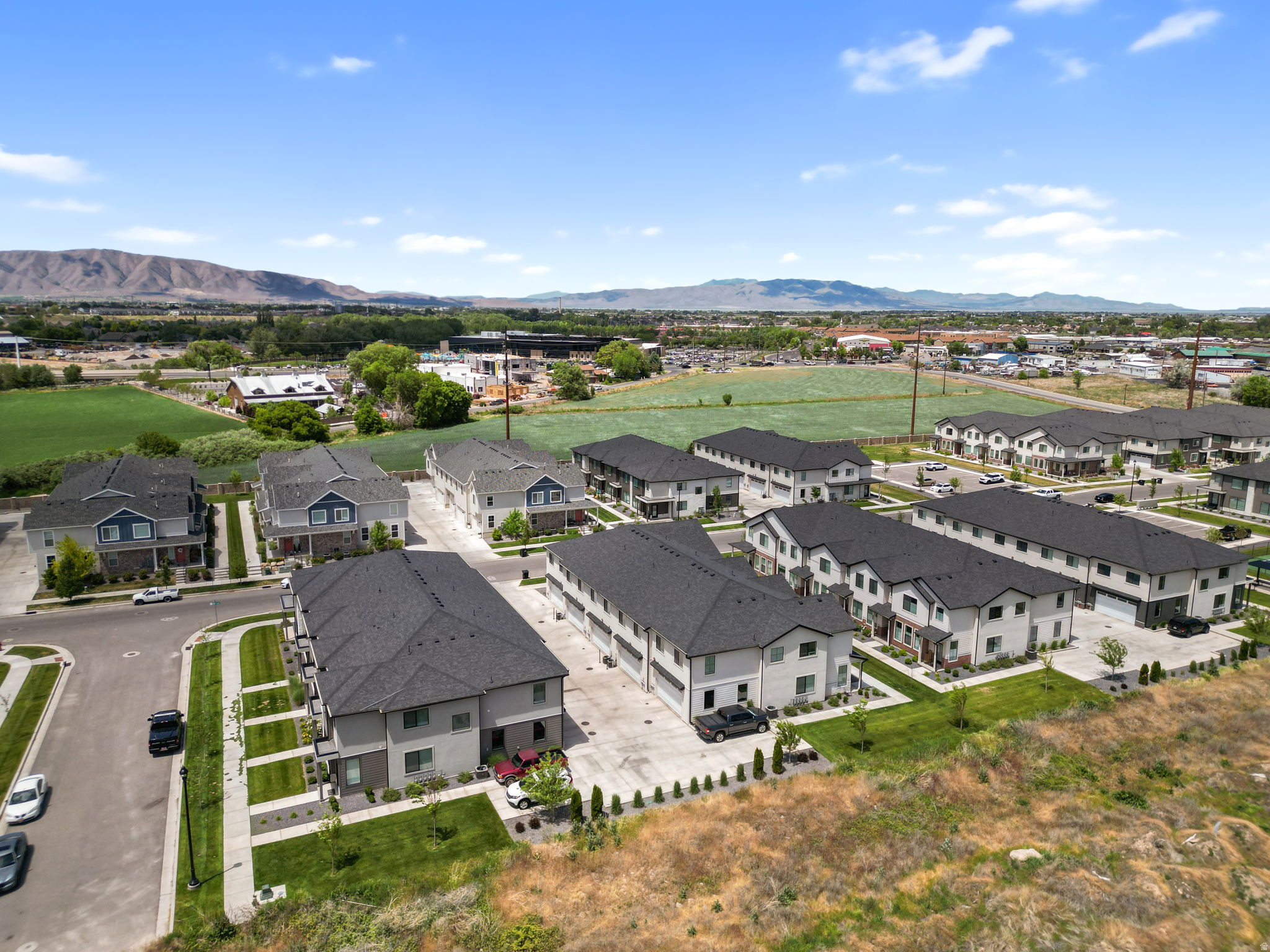 RIVER RUN - Residential
