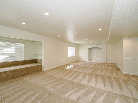 Tiny photo for 9909 S DREAM CIR W, South Jordan, UT 84095 (MLS # 2120494)