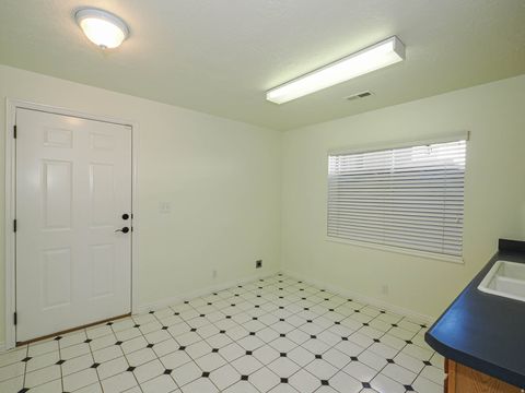 Tiny photo for 9909 S DREAM CIR W, South Jordan, UT 84095 (MLS # 2120494)