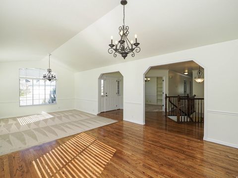 Tiny photo for 9909 S DREAM CIR W, South Jordan, UT 84095 (MLS # 2120494)