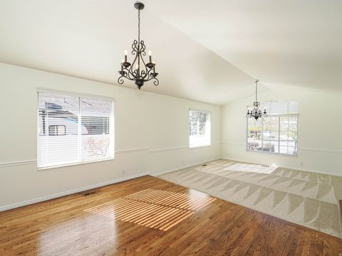 Tiny photo for 9909 S DREAM CIR W, South Jordan, UT 84095 (MLS # 2120494)