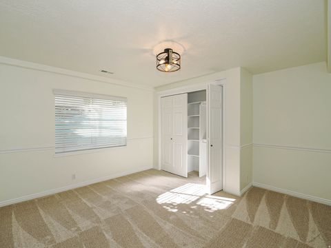 Tiny photo for 9909 S DREAM CIR W, South Jordan, UT 84095 (MLS # 2120494)
