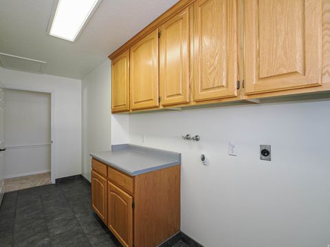 Tiny photo for 9909 S DREAM CIR W, South Jordan, UT 84095 (MLS # 2120494)