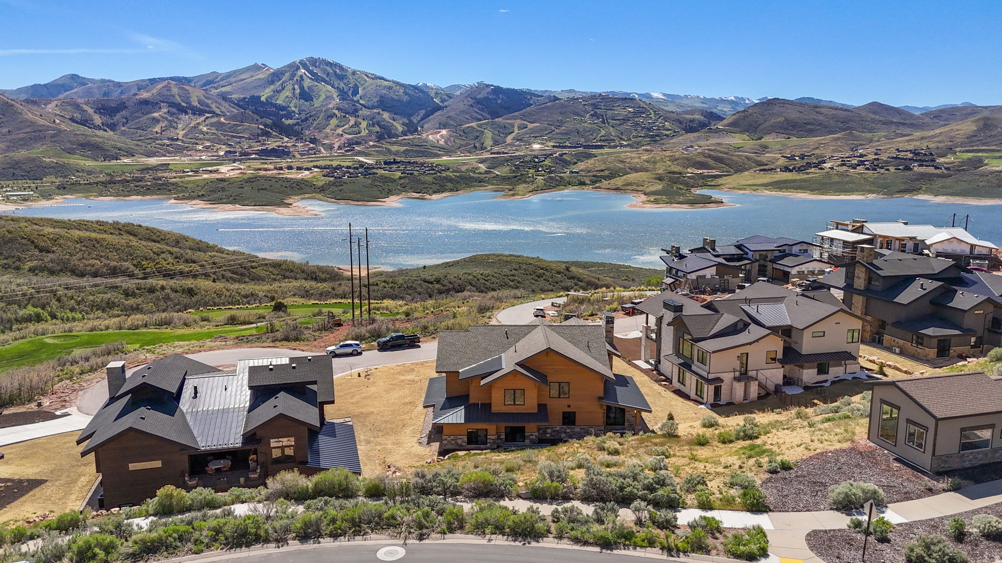 HIDEOUT CANYON - Residential
