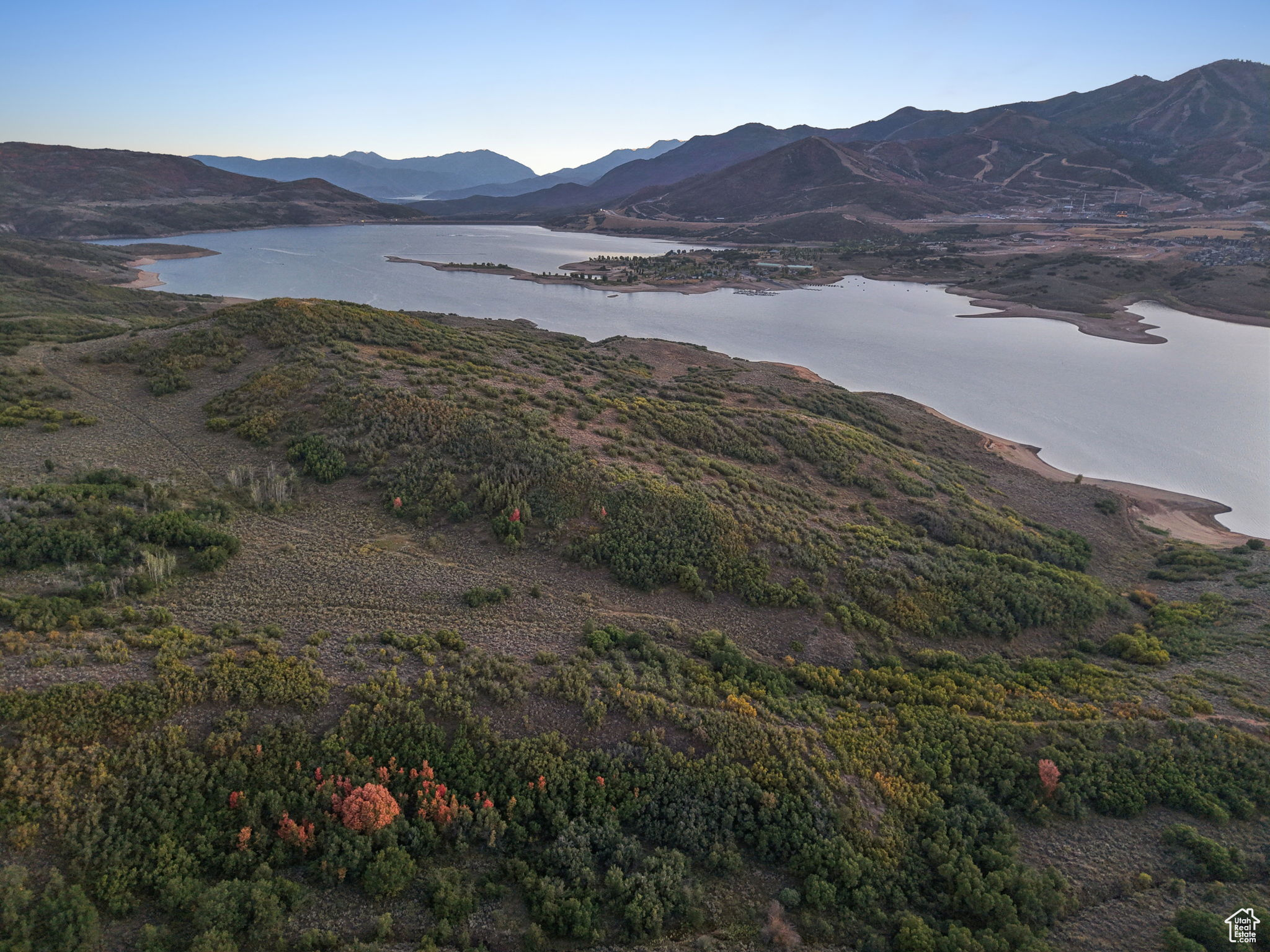 HIDEOUT CANYON - Residential