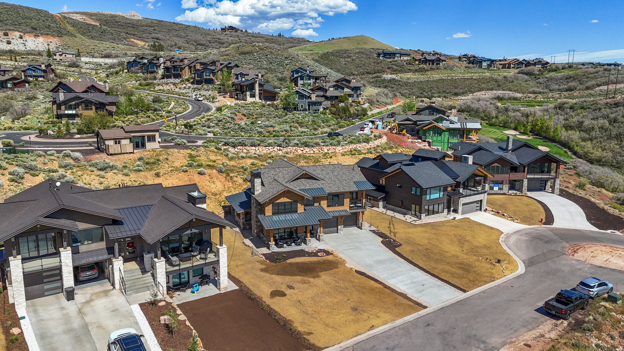 HIDEOUT CANYON - Residential
