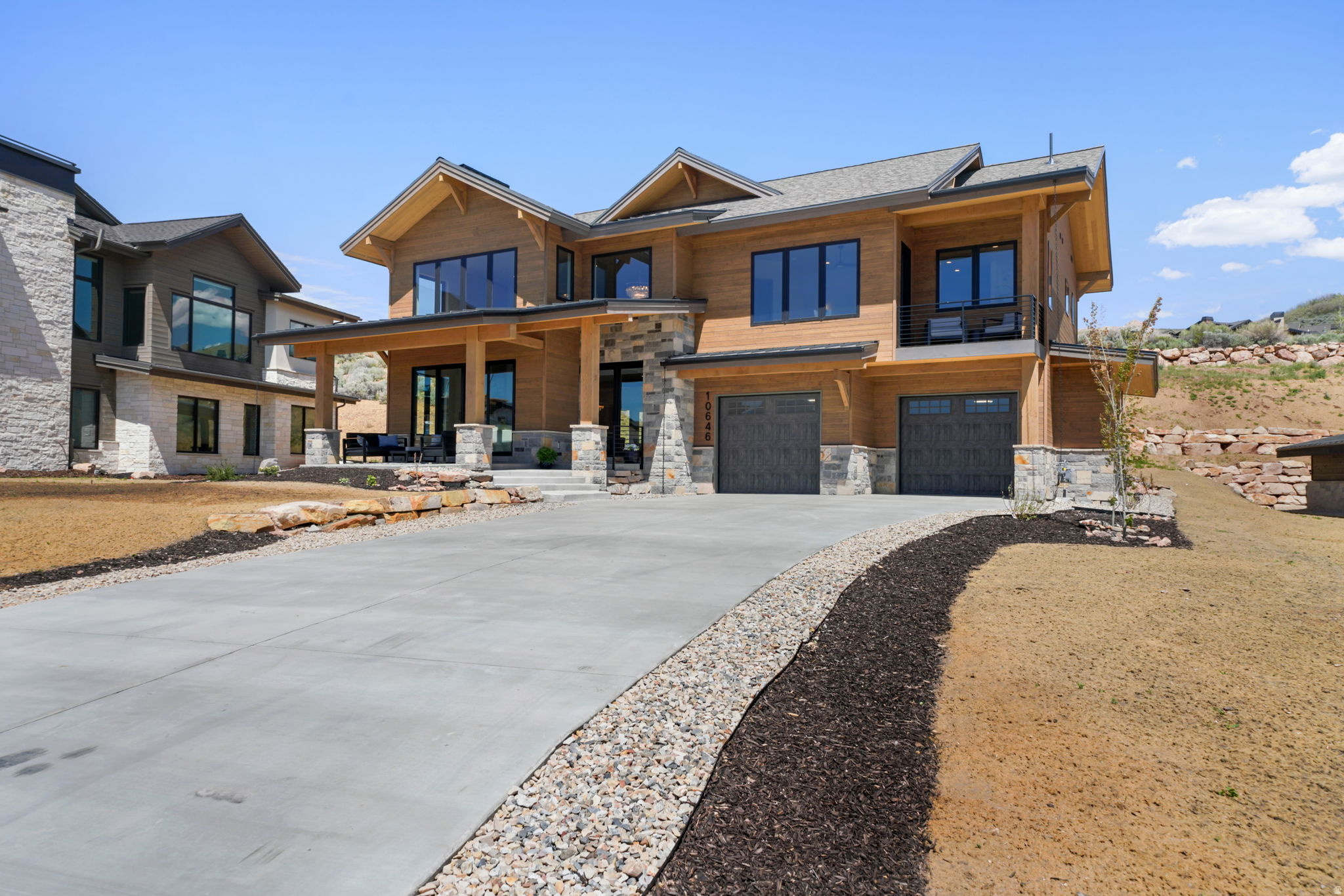 HIDEOUT CANYON - Residential