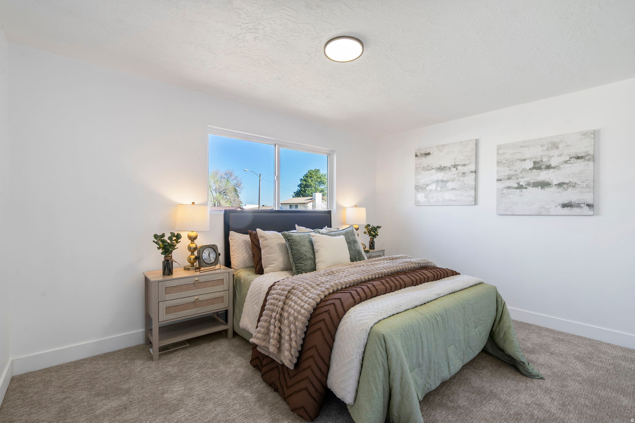 SOUTHRIDGE - Residential