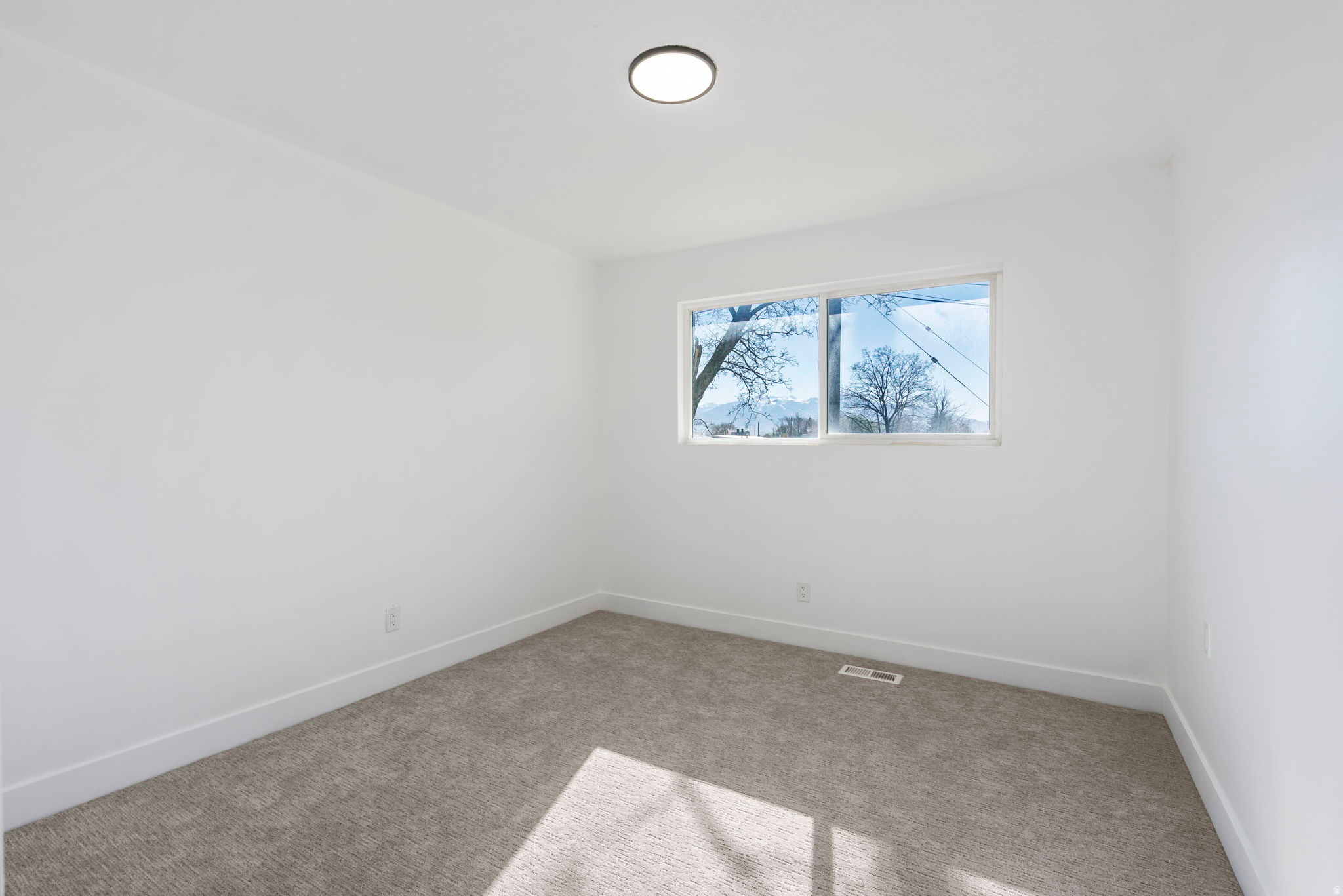 SOUTHRIDGE - Residential