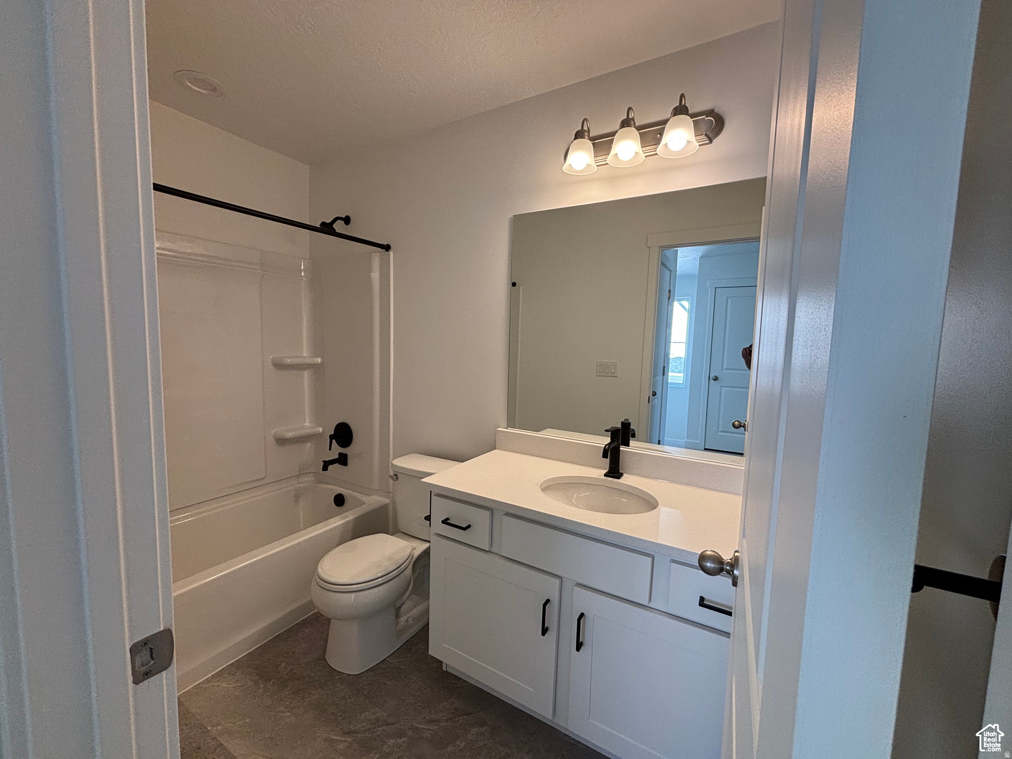 DAYBREAK - Residential