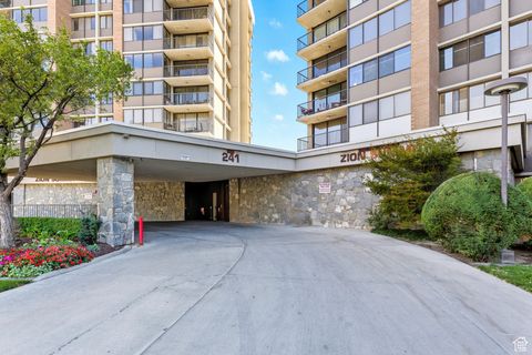 Tiny photo for 241 N VINE ST #207E, Salt Lake City, UT 84103 (MLS # 2118570)