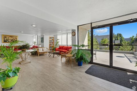 Tiny photo for 241 N VINE ST #207E, Salt Lake City, UT 84103 (MLS # 2118570)