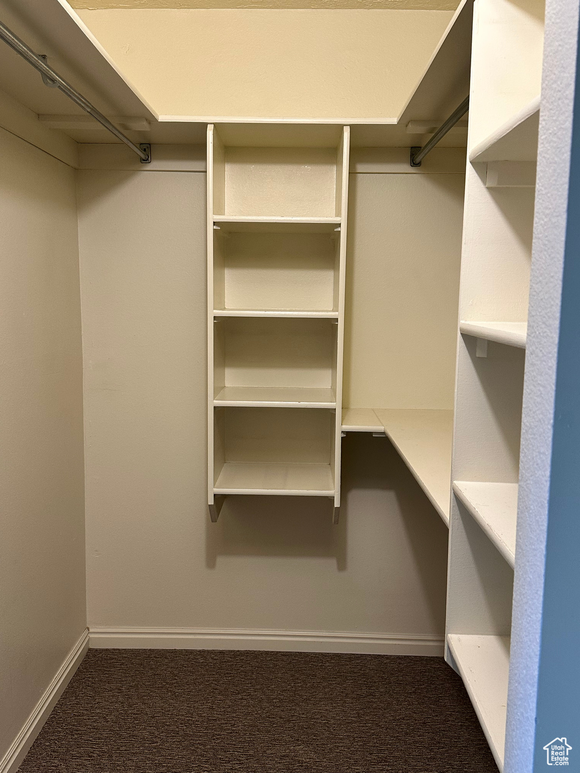 ZION SUMMIT CONDM - Residential