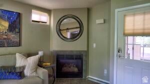Photo of 128 OVERLOOK DR, Hurricane, UT 84737 (MLS # 2186683)