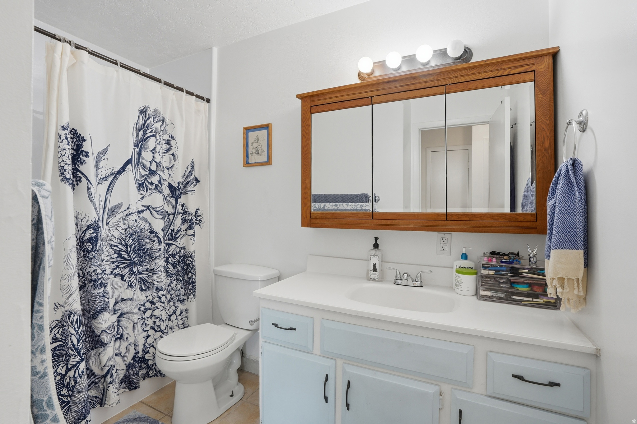 SILVER MAPLES - Residential