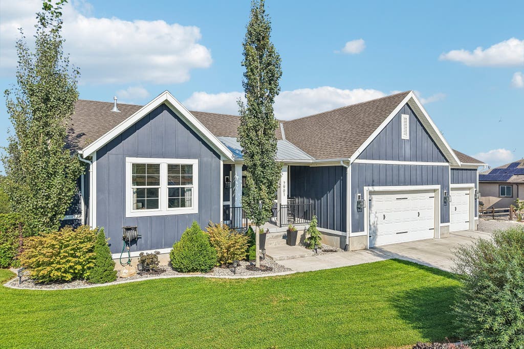 Photo of 7901 N COBBLEROCK RD E, Lake Point, UT 84074 (MLS # 2176759)