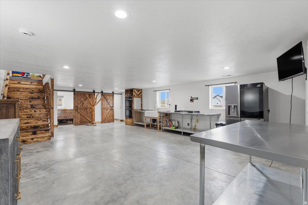 BRODIE CALDER - Residential