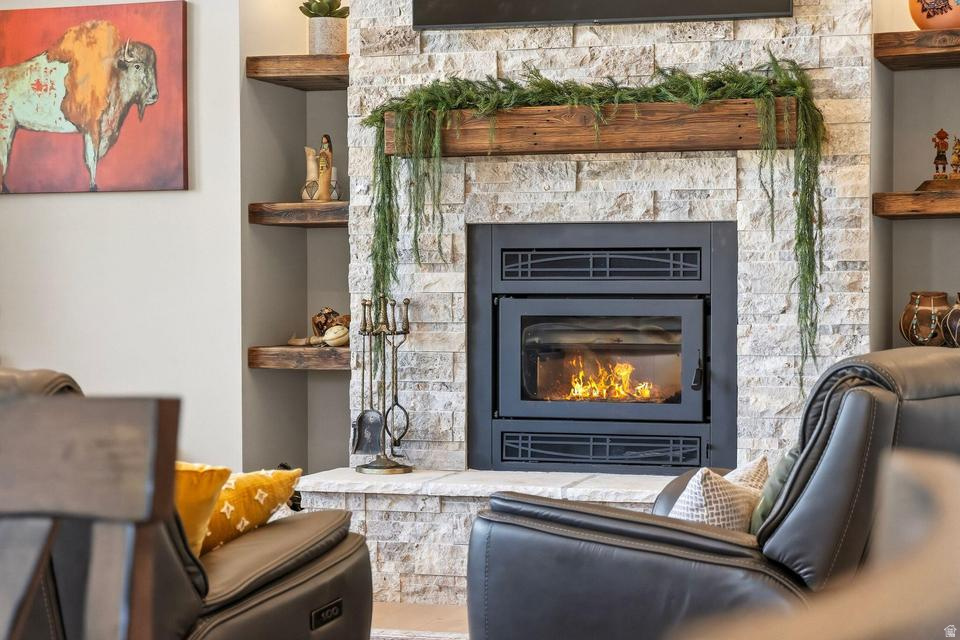 MOUNTAIN VIEW EST 3 - Residential