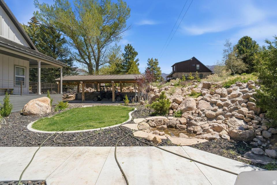 MOUNTAIN VIEW EST 3 - Residential