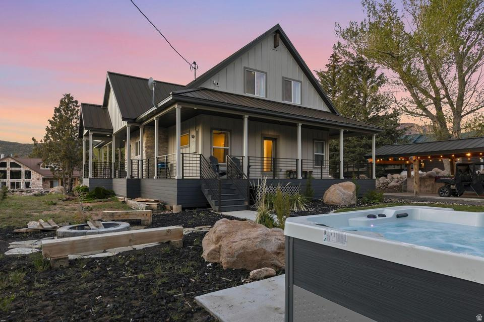 MOUNTAIN VIEW EST 3 - Residential