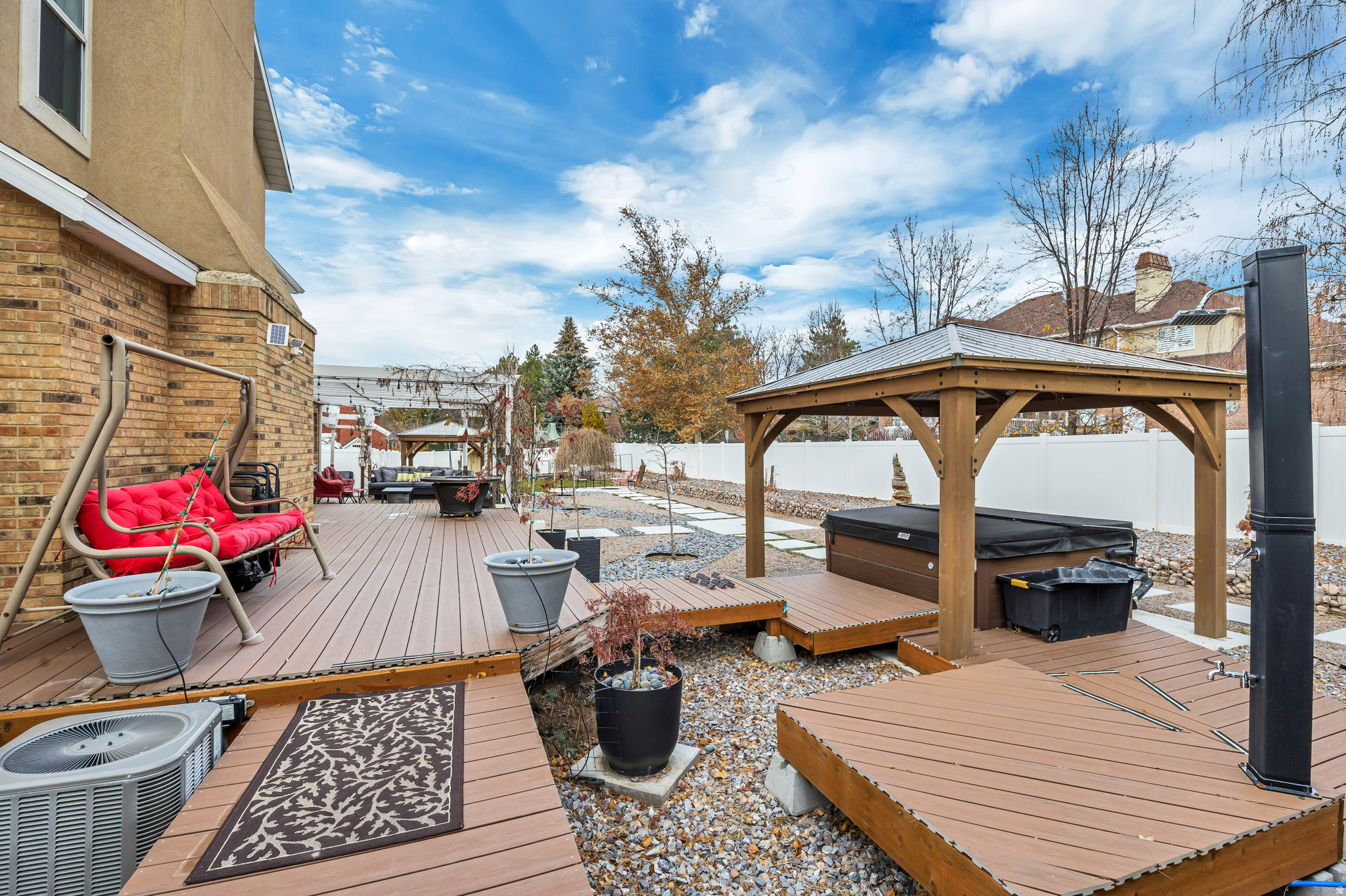 PEPPERWOOD - Residential