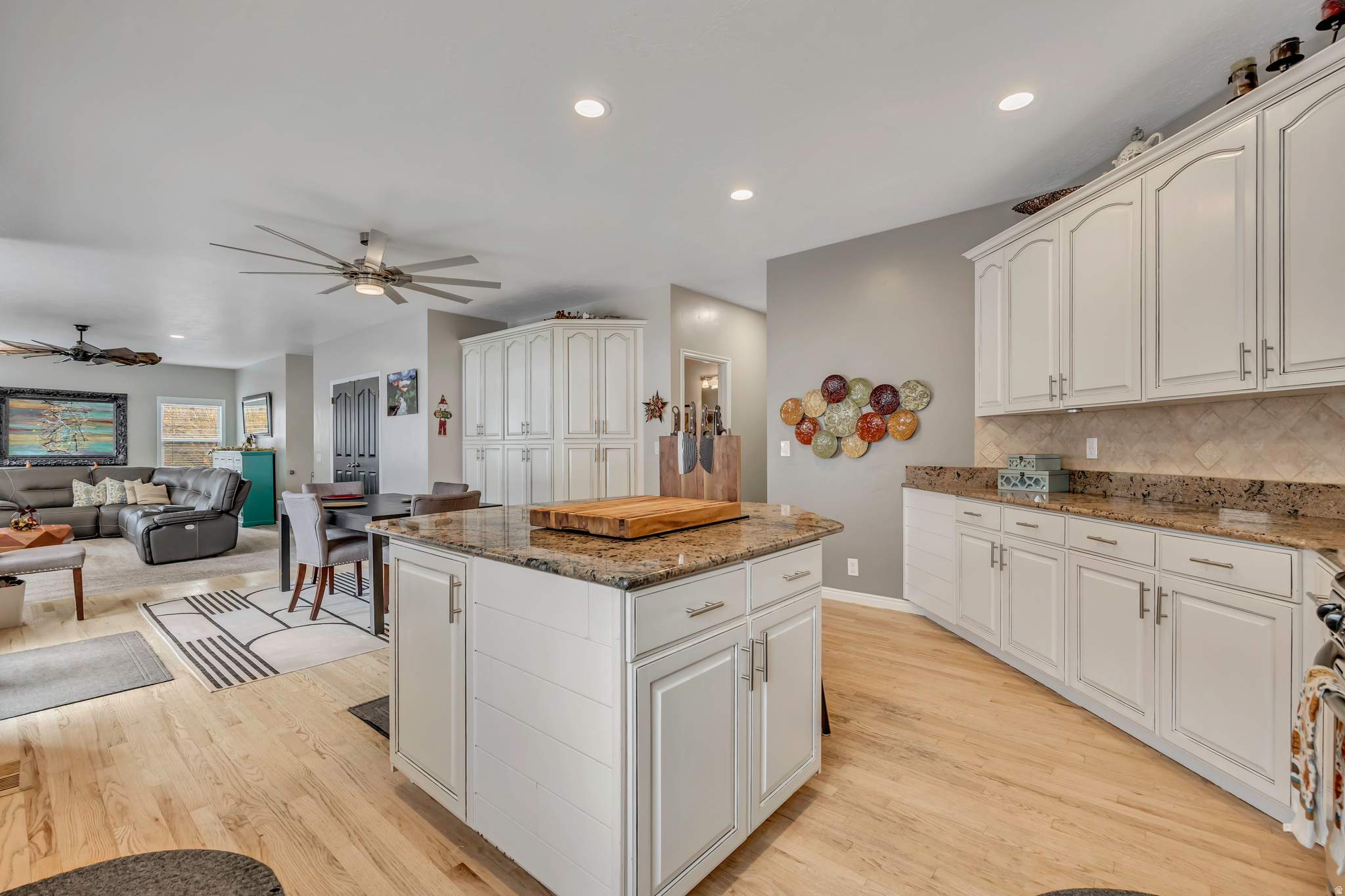 PEPPERWOOD - Residential