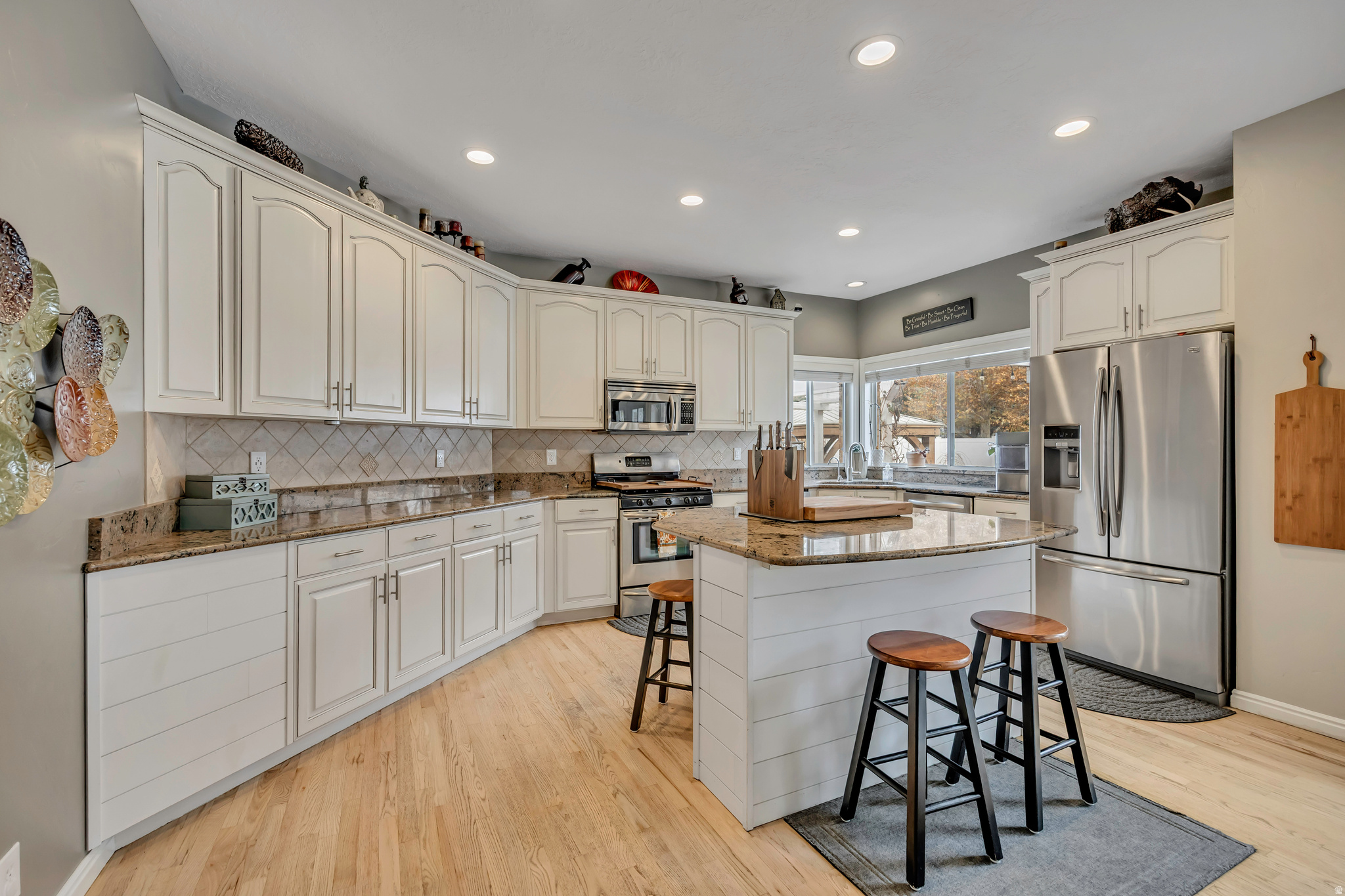 PEPPERWOOD - Residential